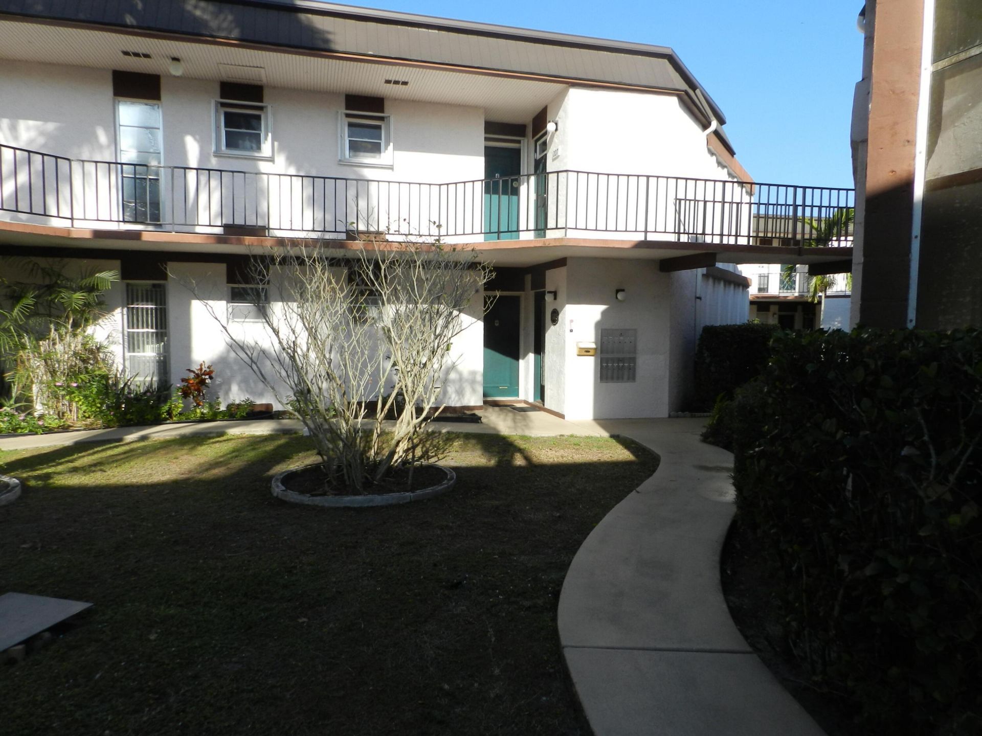 4 Greenway Village N N, Unit 107, Royal Palm Beach, FL 33411 Photo