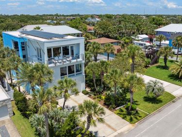 3618 1ST Street S, Jacksonville Beach, FL 32250