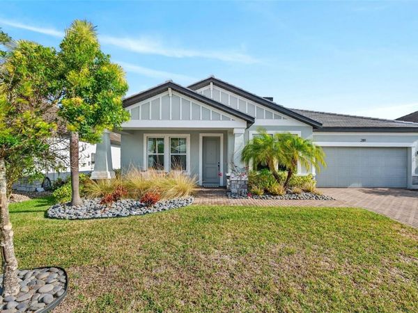 2119 WOODLEAF HAMMOCK COURT, LAKEWOOD RANCH, FL 34211