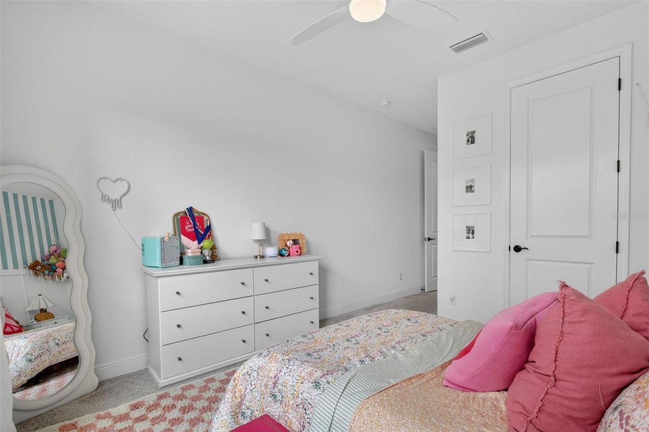 2119 Woodleaf Hammock Court, Lakewood Ranch, FL 34211 Photo