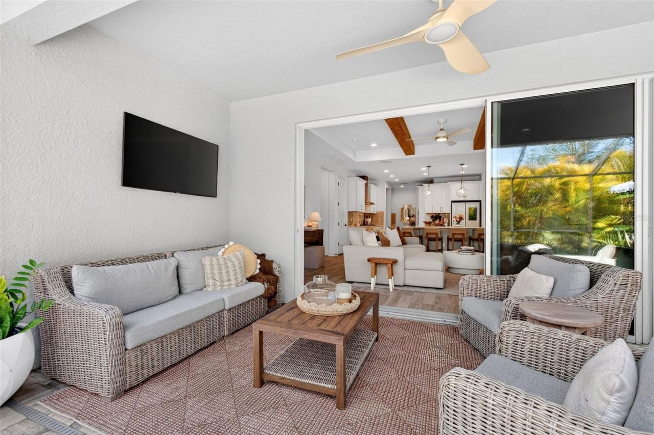 2119 Woodleaf Hammock Court, Lakewood Ranch, FL 34211 Photo