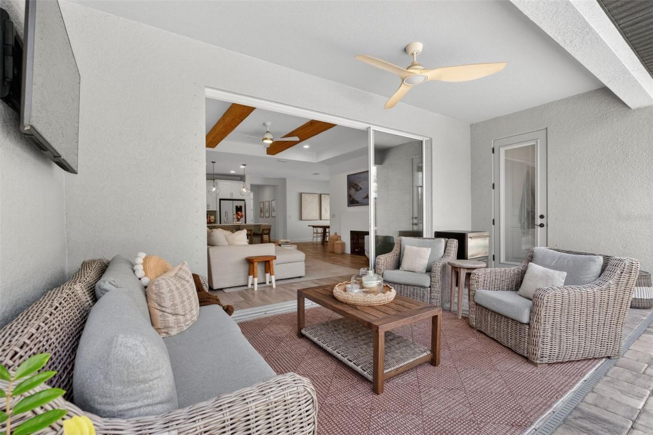 2119 Woodleaf Hammock Court, Lakewood Ranch, FL 34211 Photo