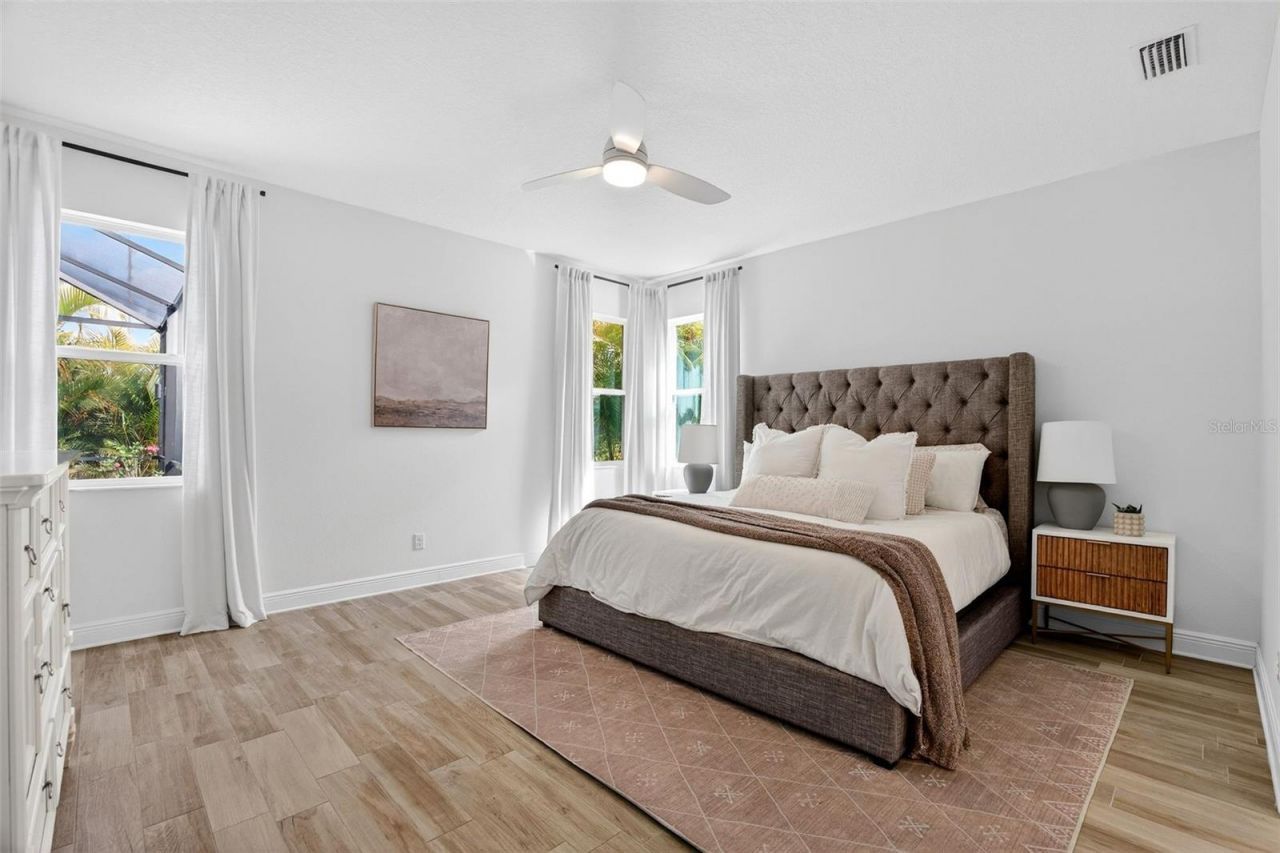 2119 Woodleaf Hammock Court, Lakewood Ranch, FL 34211 Photo