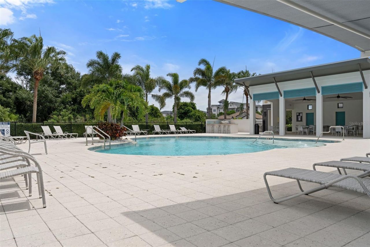 2119 Woodleaf Hammock Court, Lakewood Ranch, FL 34211 Photo