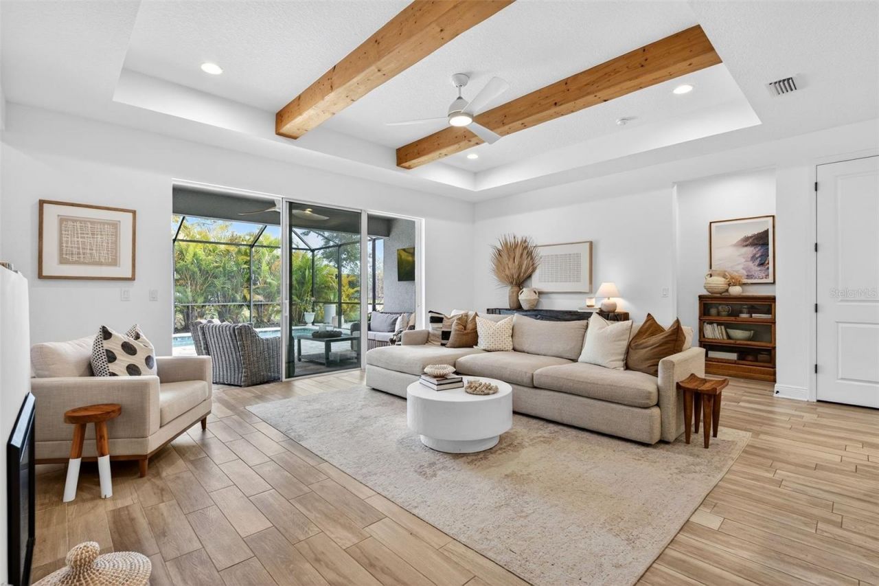 2119 Woodleaf Hammock Court, Lakewood Ranch, FL 34211 Photo