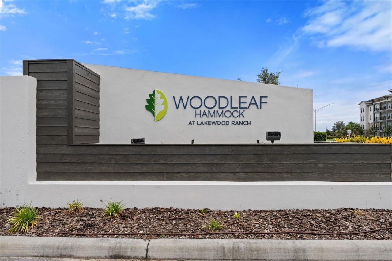 2119 Woodleaf Hammock Court, Lakewood Ranch, FL 34211 Photo