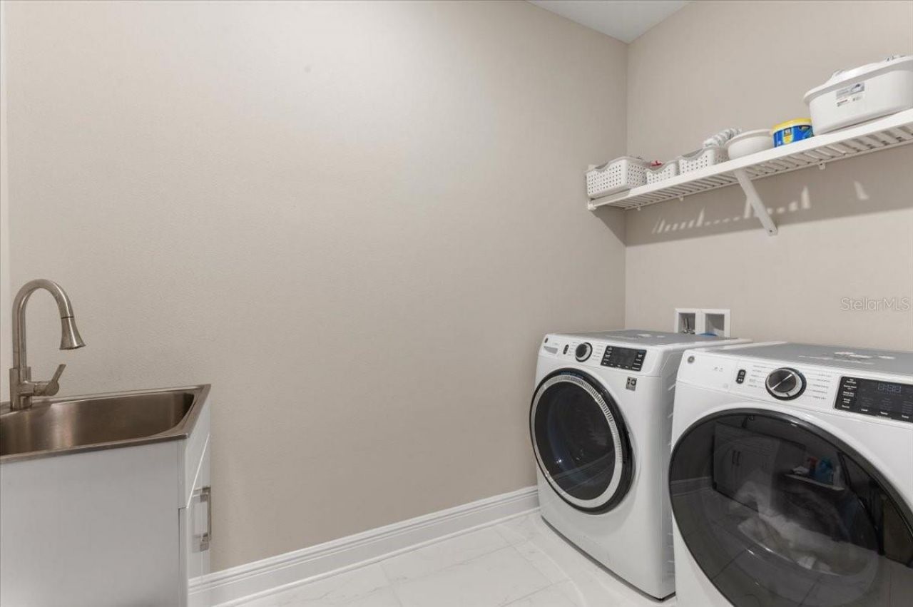 2024 Woodleaf Hammock Court, Bradenton, FL 34211 Photo