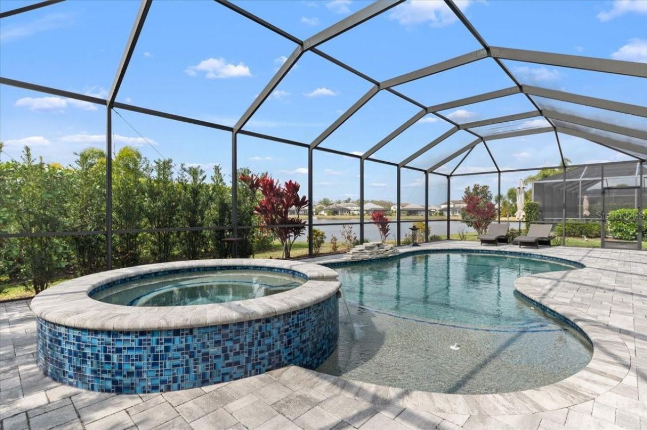 2024 Woodleaf Hammock Court, Bradenton, FL 34211 Photo