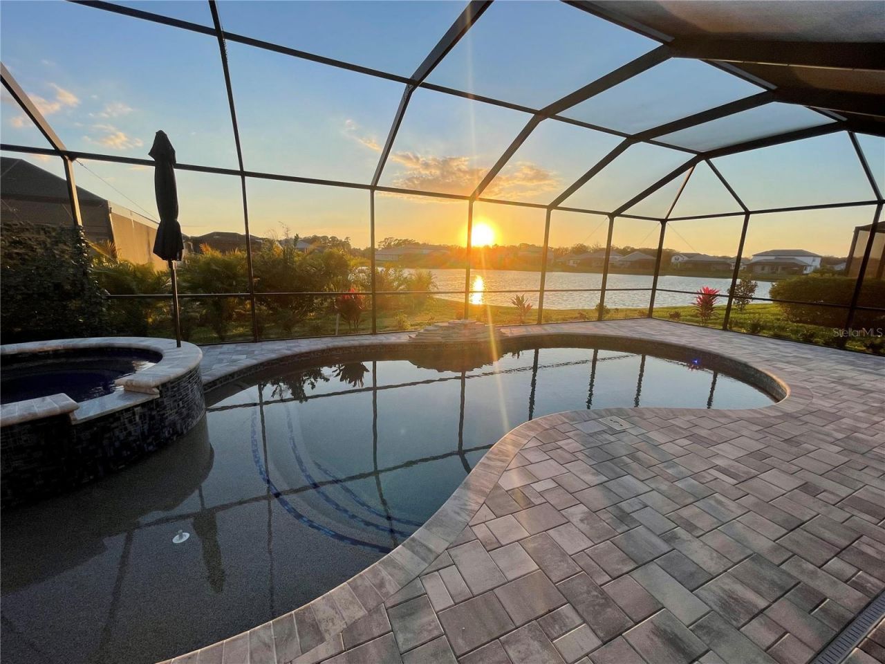 2024 Woodleaf Hammock Court, Bradenton, FL 34211 Photo