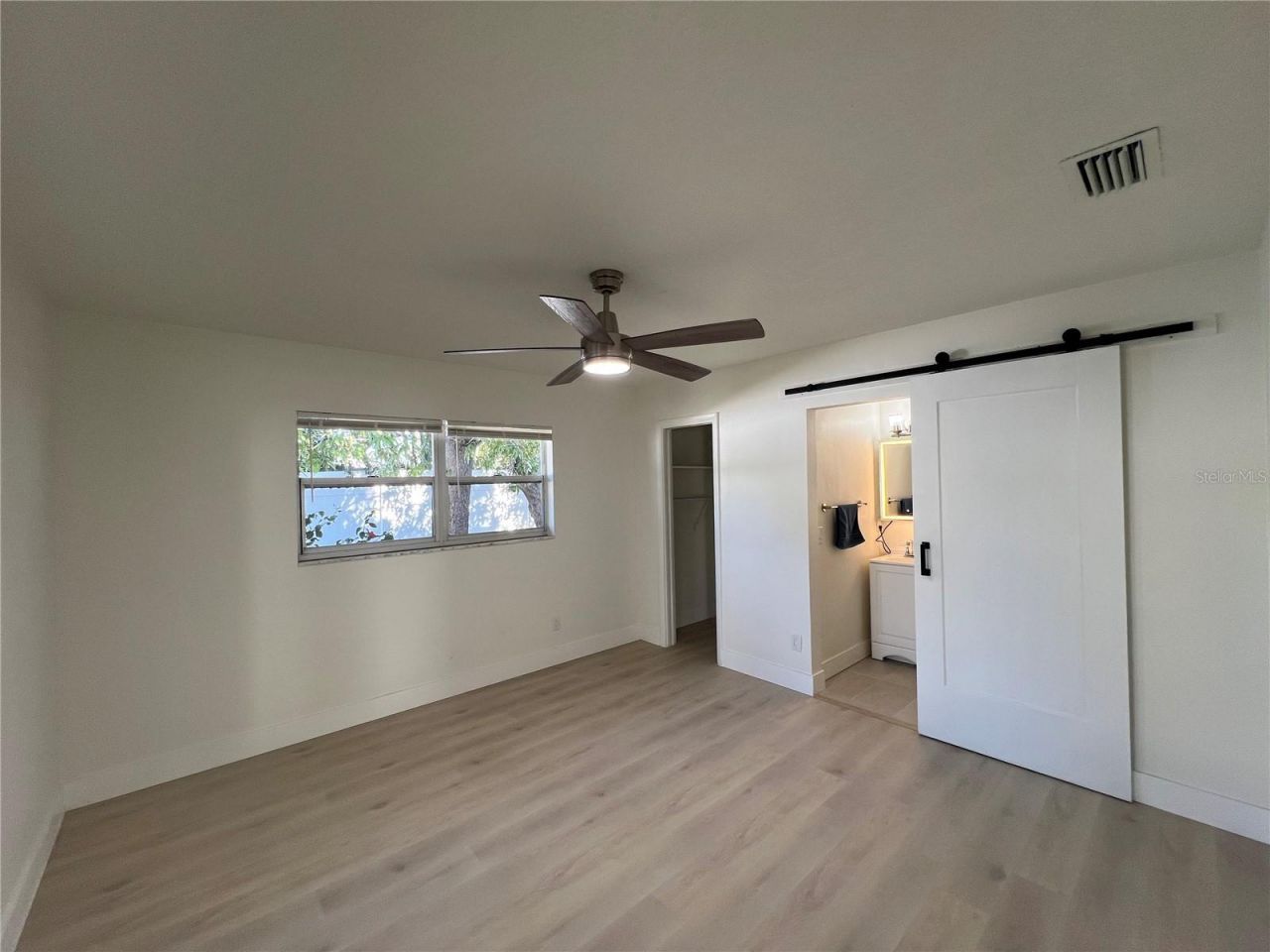 2502 Tropical Shores Drive Se, Saint Petersburg, FL 33705 Photo