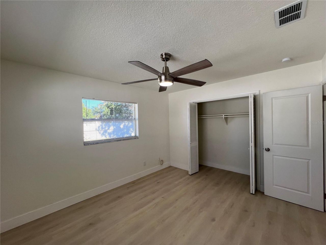 2502 Tropical Shores Drive Se, Saint Petersburg, FL 33705 Photo