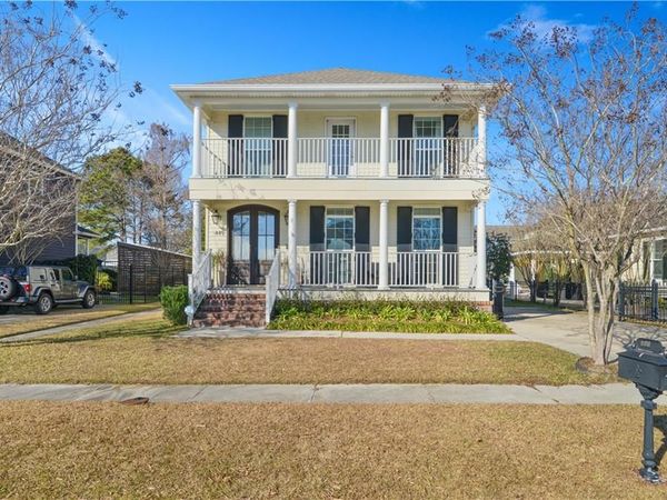 449 ABALON Court, New Orleans, LA 70114