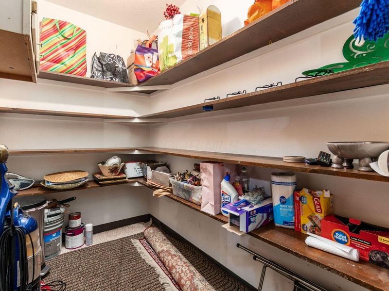 3167 Griggsview Court, Columbus, OH 43221 Photo 14