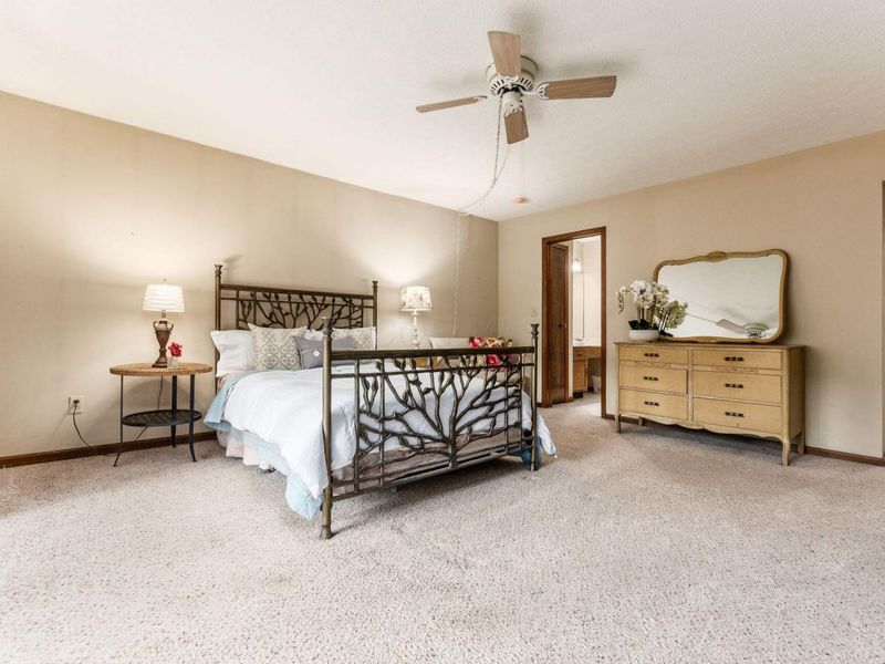 3167 Griggsview Court, Columbus, OH 43221 Photo 20