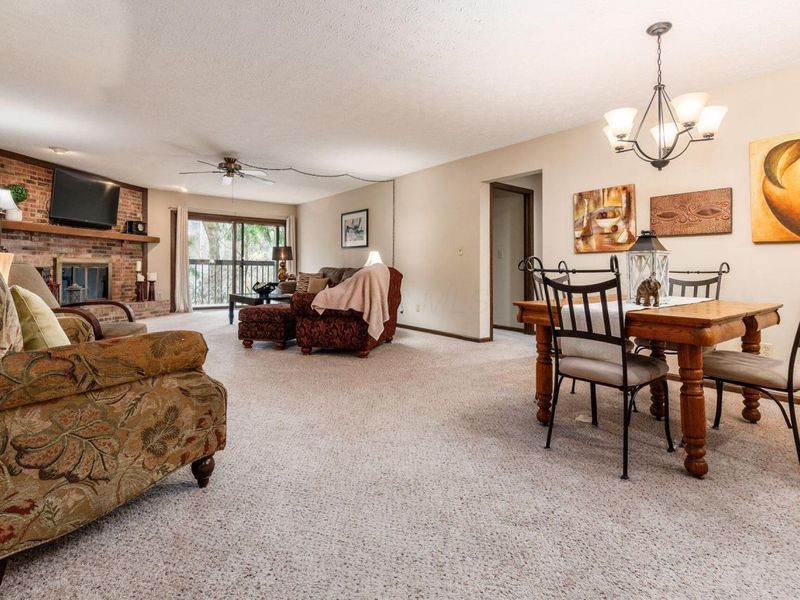 3167 Griggsview Court, Columbus, OH 43221 Photo 3