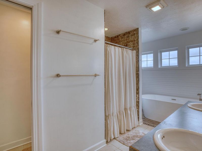 11 Wildflower Drive, Centerburg, OH 43011 Photo 32