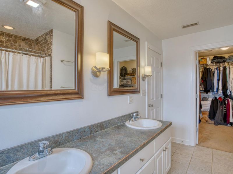 11 Wildflower Drive, Centerburg, OH 43011 Photo 33