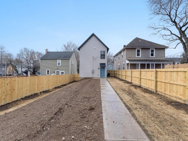 1614 E Fulton Street, Columbus, OH 43205 Photo 8