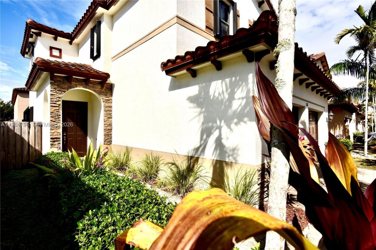 526 SE 35th Ave, Homestead, FL 33033 Photo