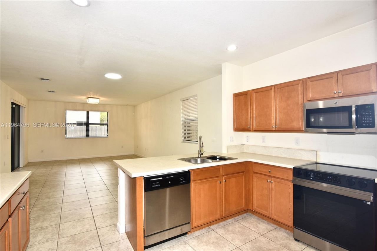 526 SE 35th Ave , Homestead, FL 33033 Photo