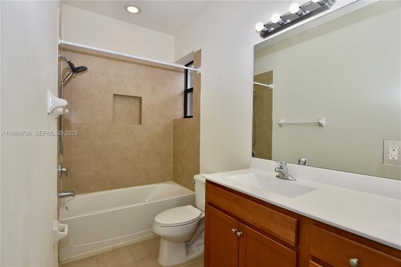 526 SE 35th Ave , Homestead, FL 33033 Photo