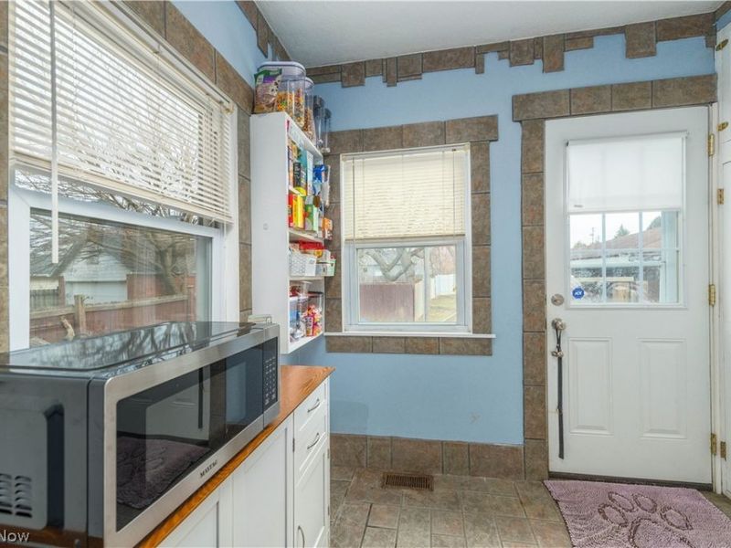 123 Harwood Street, Elyria, OH 44035 Photo 15