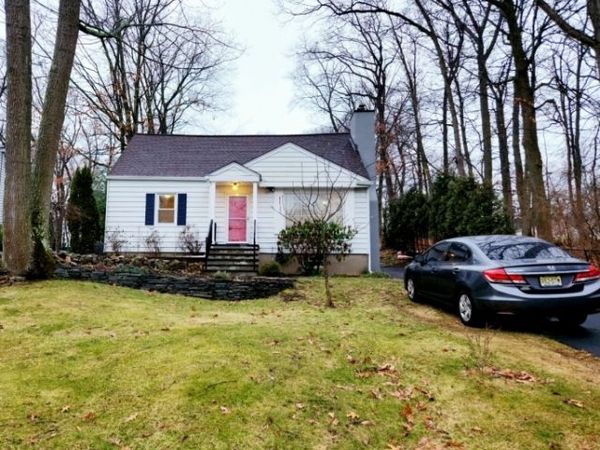 30 Oakland Ave, Rockaway, NJ 07866