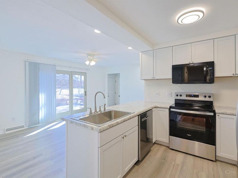 6666 Orleans Court, Cincinnati, OH 45224 Photo 13