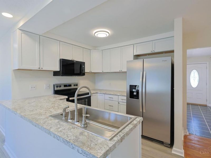 6666 Orleans Court, Cincinnati, OH 45224 Photo 14