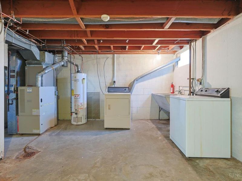 6666 Orleans Court, Cincinnati, OH 45224 Photo 29