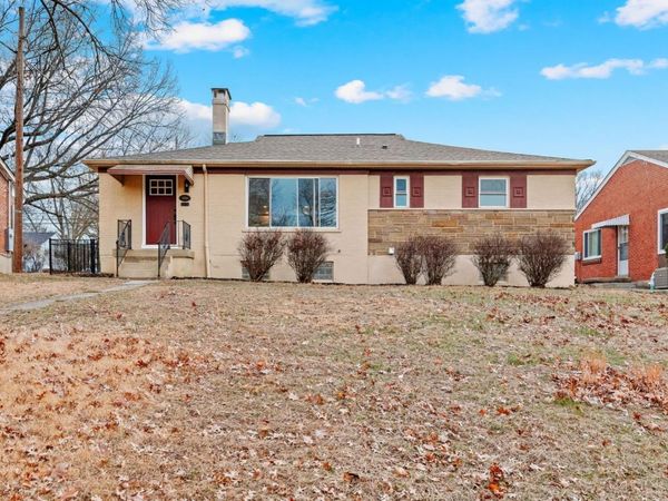 6750 Elbrook Avenue, Amberley, OH 45237