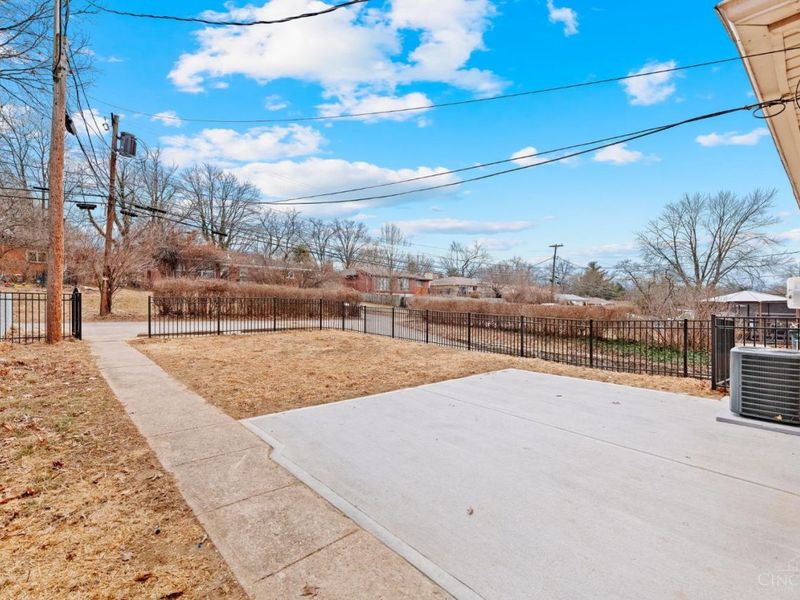 6750 Elbrook Avenue, Amberley, OH 45237 Photo 39