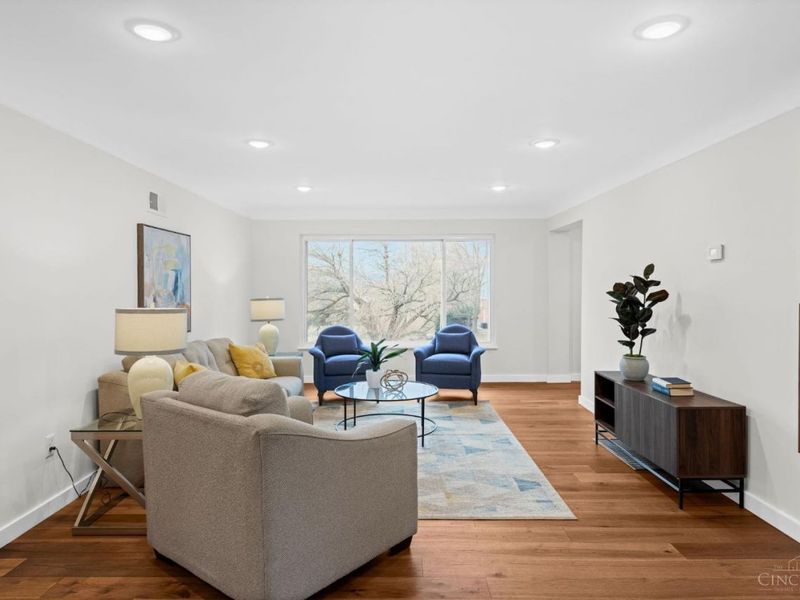 6750 Elbrook Avenue, Amberley, OH 45237 Photo 4