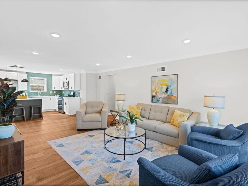 6750 Elbrook Avenue, Amberley, OH 45237 Photo 5