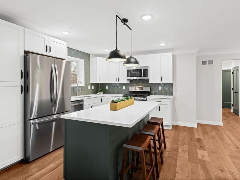 6750 Elbrook Avenue, Amberley, OH 45237 Photo 8