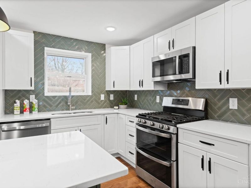 6750 Elbrook Avenue, Amberley, OH 45237 Photo 9