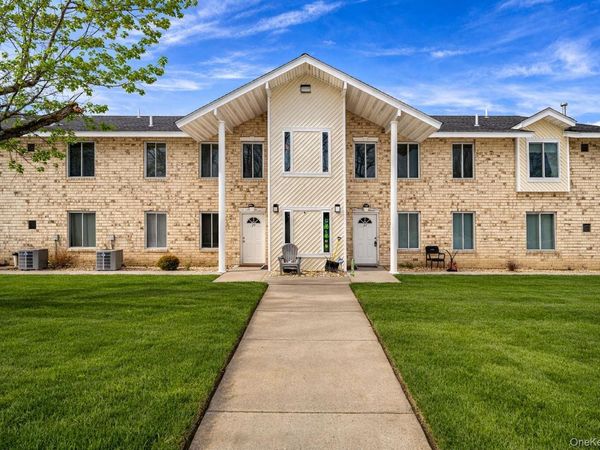 30 El Camino Ct , Unit 30, Coram, NY 11727