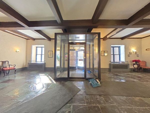 100 Pelham Road , Unit 2B, New Rochelle, NY 10805