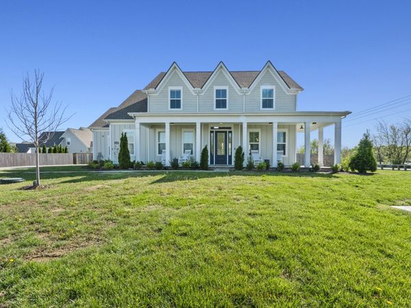 1103 Clarendon Ave, Murfreesboro, TN 37128