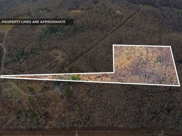 4310 Old Highway 13 , Cumberland City, TN 37050