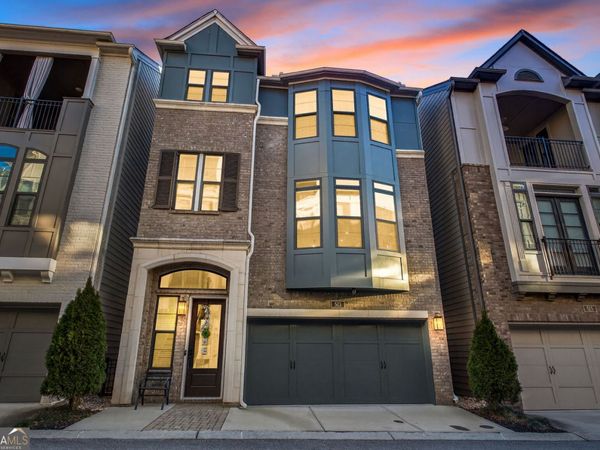 513 NE Broadview Place NE, Atlanta, GA 30324