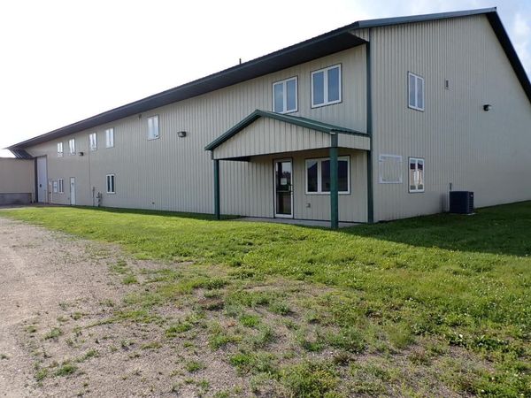 940 6th Avenue NE, Milaca, MN 56353