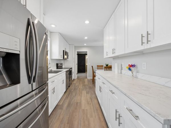 950 Cessna Drive, New Brighton, MN 55112