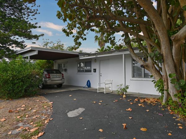 4231 Arbor Way, Palm Beach Gardens, FL 33410