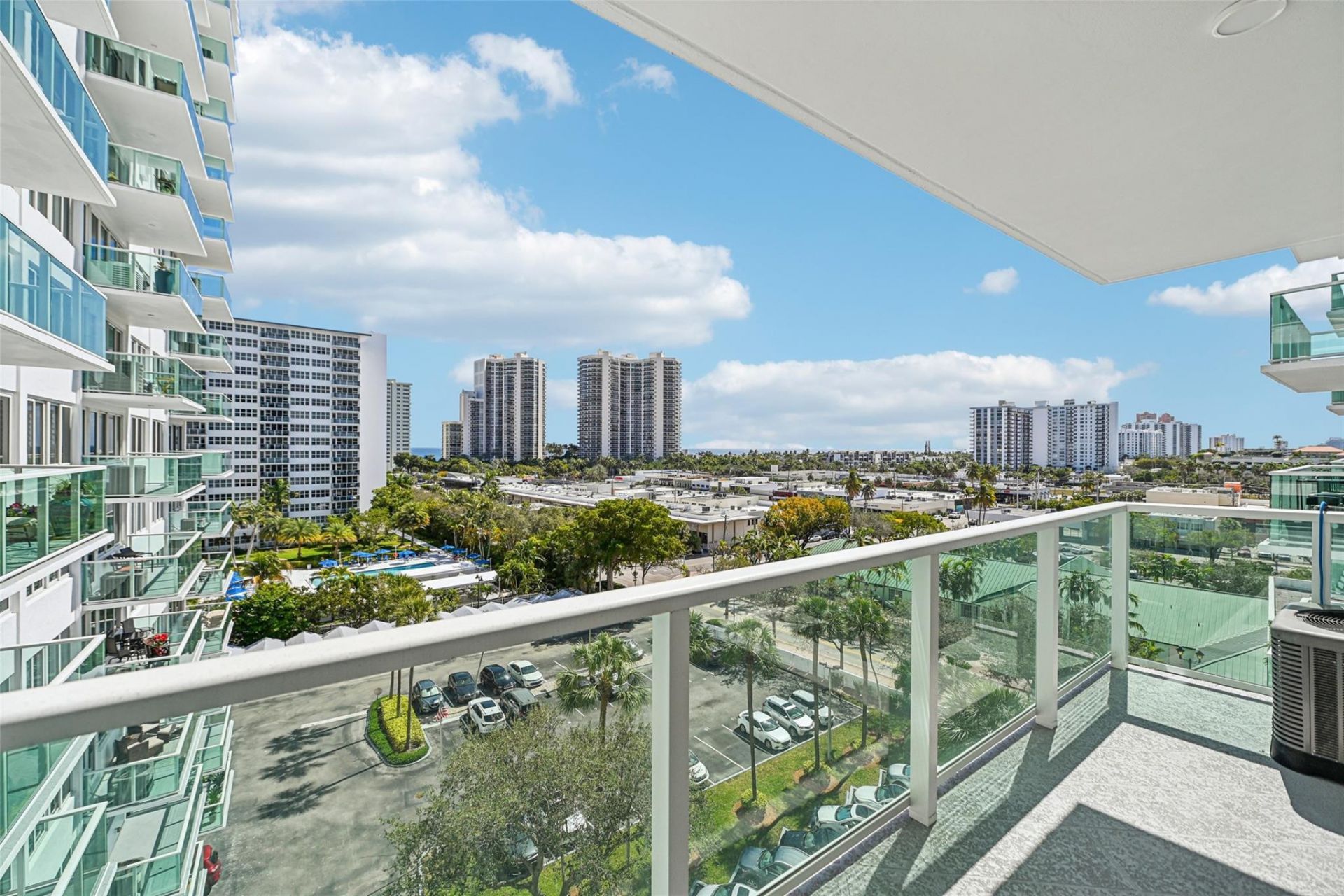 3233 NE 34th Street, Unit 812A, Fort Lauderdale, FL 33308 Photo