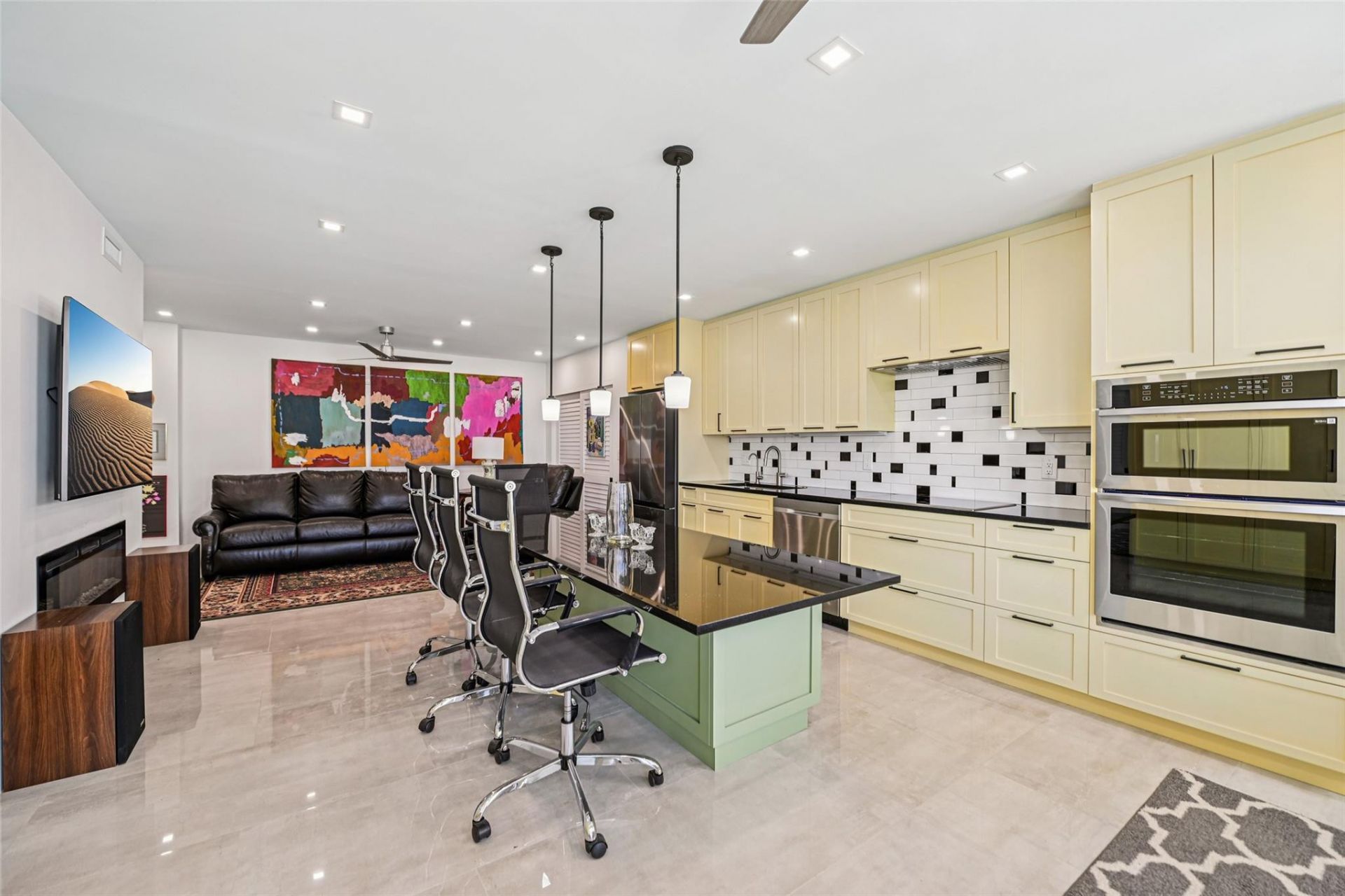 3233 NE 34th Street, Unit 812A, Fort Lauderdale, FL 33308 Photo