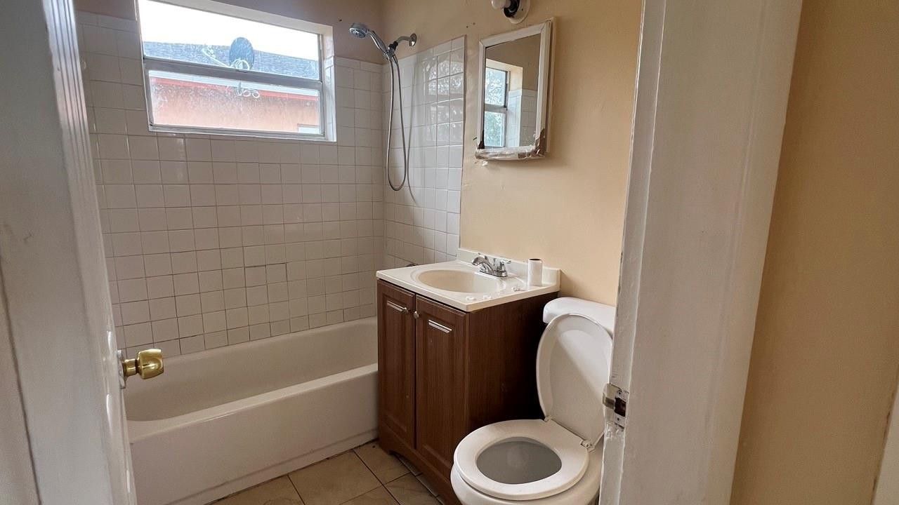 1203 NW 4th St, Boynton Beach, FL 33435 Photo