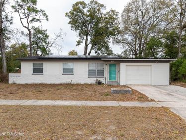 7303 SANDHURST Road S, Jacksonville, FL 32277