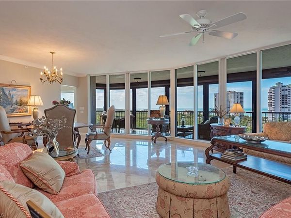 8930 Bay Colony DR, Unit 902, NAPLES, FL 34108