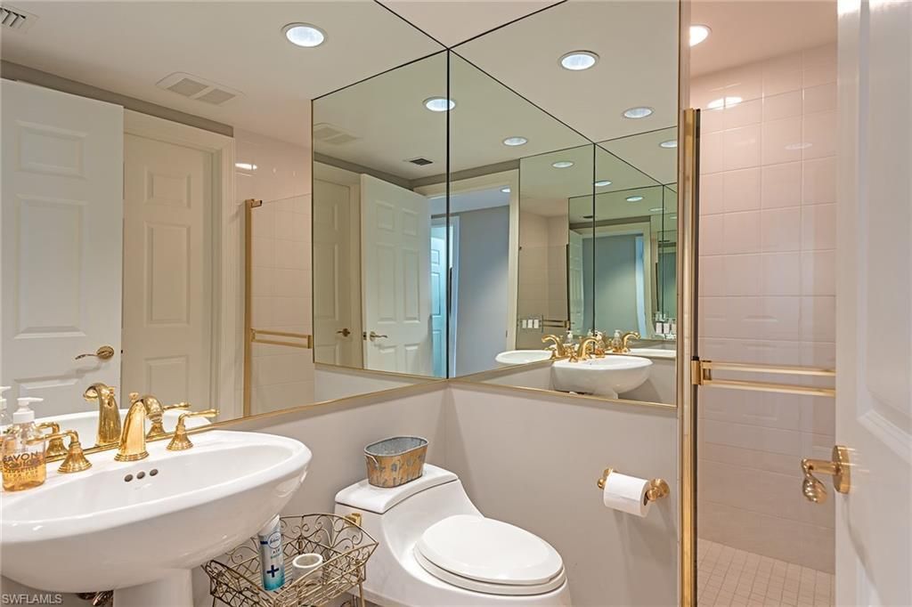 8930 Bay Colony Dr, Unit 902, Naples, FL 34108 Photo